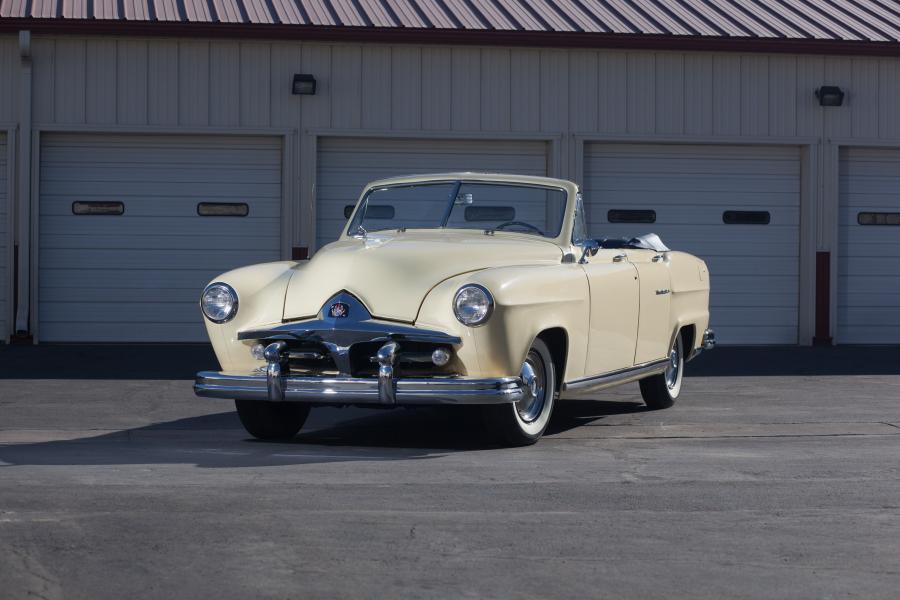  Frazer Manhattan Convertible Sedan (F5162) 1951 года  (фото 10 из 39)